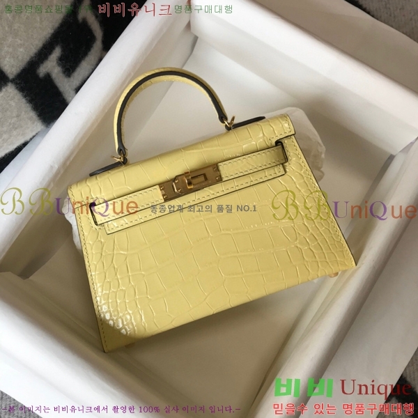 # �����޽� �̸��� �̴Ϲ� 19������ H103511-91-2