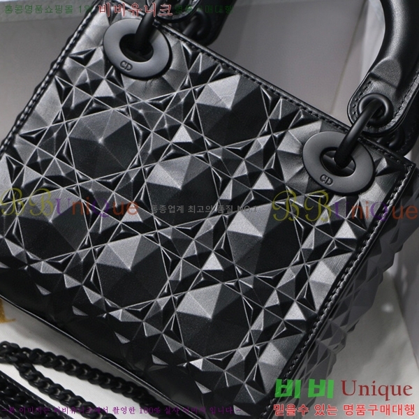 #��� ���̾Ƹ�� ���̹� M6003-703