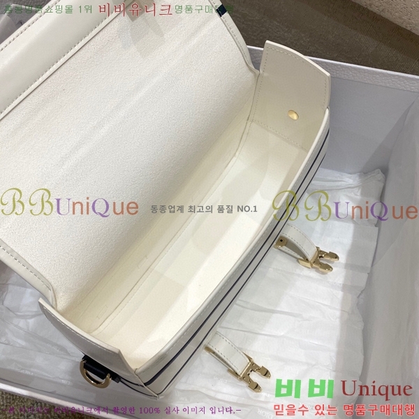 #22SS ��� ķ�� ����� M1243-401