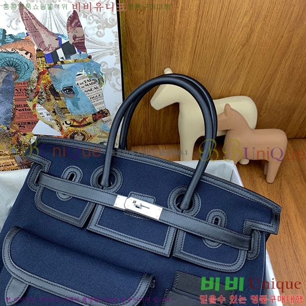 #�����޽� ĵ���� ī�� ��Ų�� 35 HE412578-4