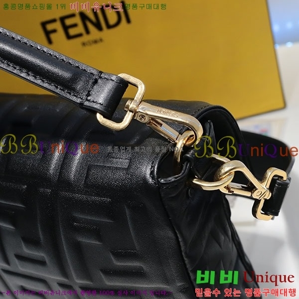 #��� FF ��Ƽ�� �簡�� �ٰ�Ʈ�� ���� 8BR771-20-1 (��ٹ� ����)