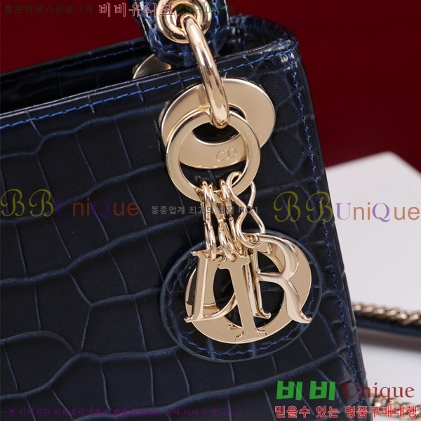 #��� ���̵�� �̴� M050566-119