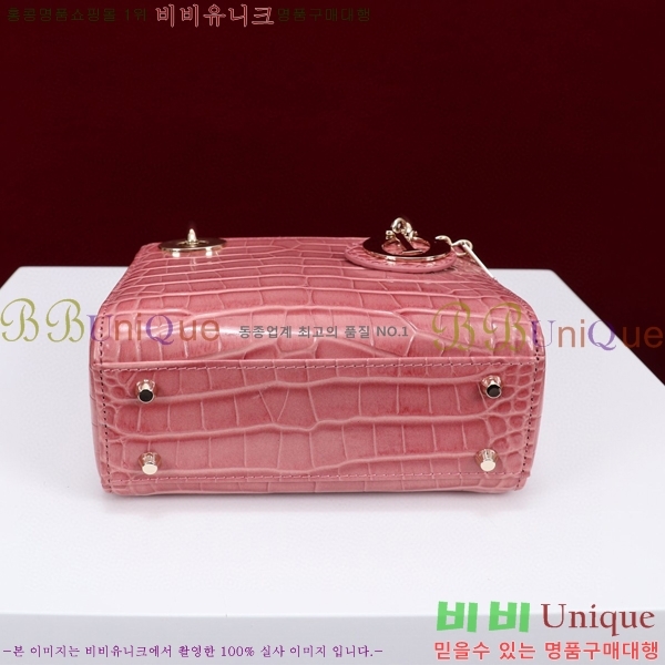 #��� ���̵�� �̴� M050566-116