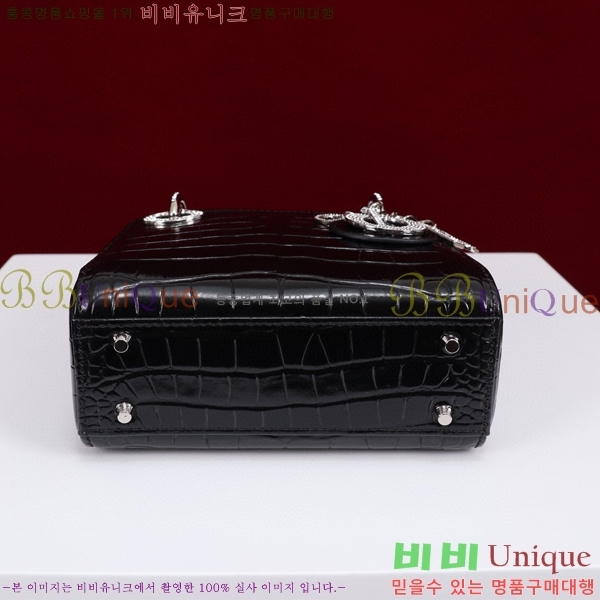 #��� ���̵�� �̴� M050566-114