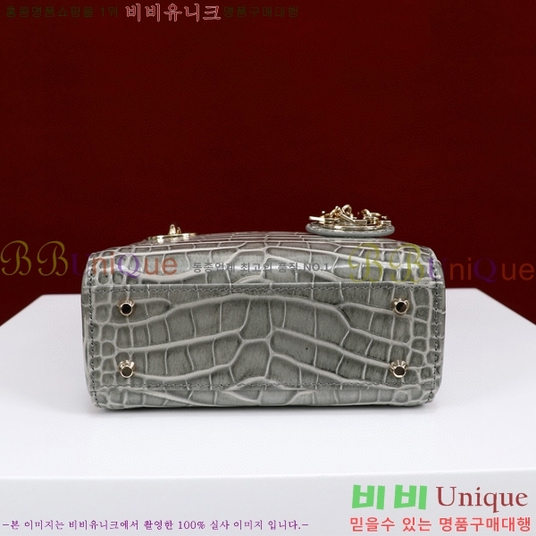 #��� ���̵�� �̴� M050566-113