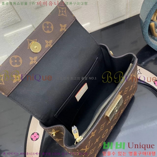 #���̺��� Ŭ��� �̴� ���׷� M46055-101