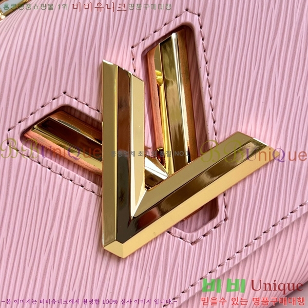 #���̺��� Ʈ����Ʈ MM M21025-101