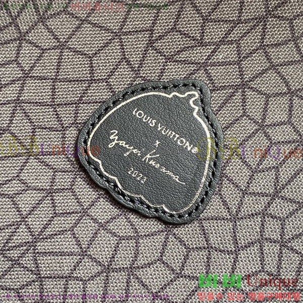 #���̺��� LV x YK ��Ŀ���� ���� M46440-100