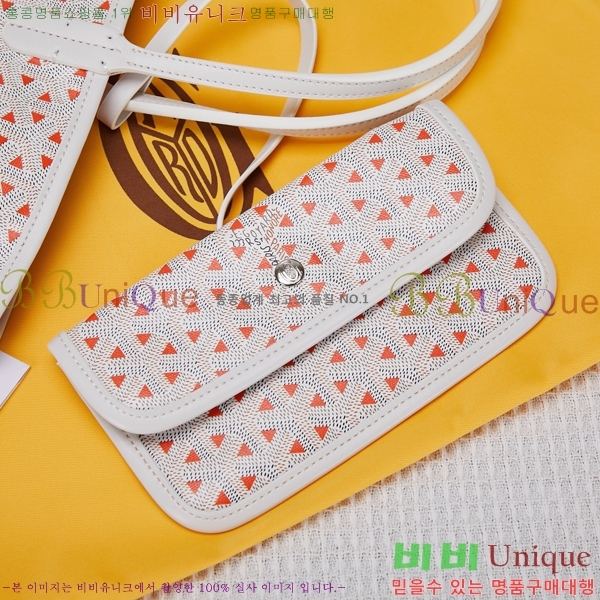 #���ߵ� ������ Ŭ�����ξ� GV52562-104