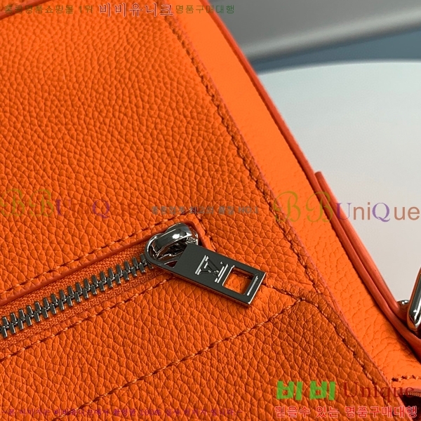 #���̺��� ����ũ���� �޽��� M21363-103