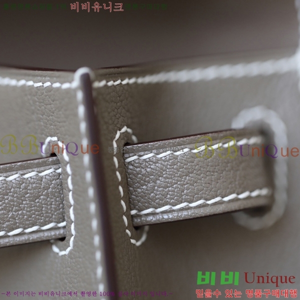 #�����޽� �̸��� 19������ HE58411251-9(���긣����)