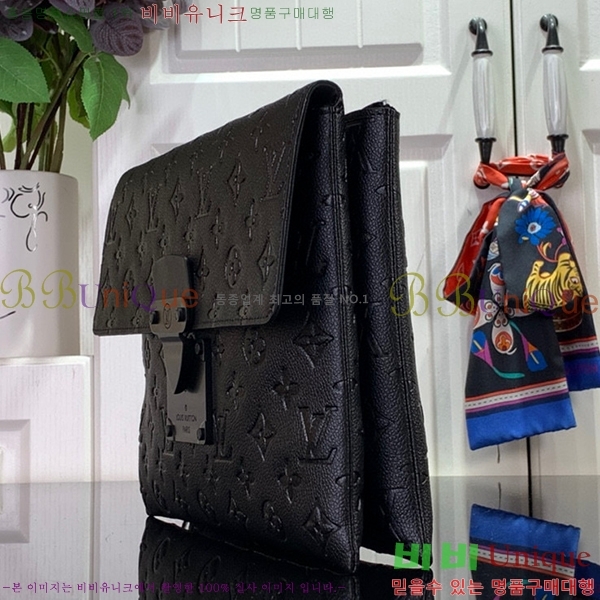 #���̺��� S �� ����Ʈ M82559-100