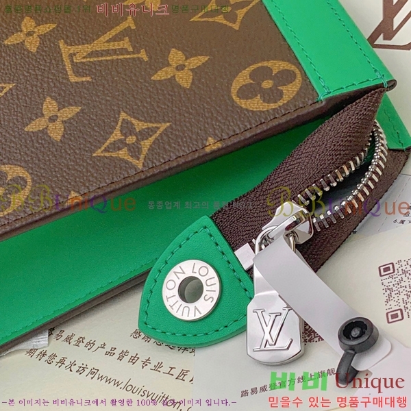 #���̺��� ����Ʈ ������ Ŭ��ġ�� MM M44466-104 