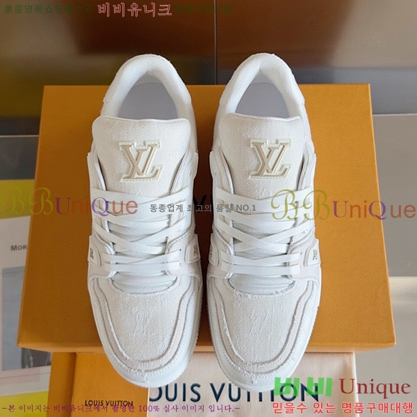 ���̺��� Ʈ���̳� ����Ŀ�� L23812697-8