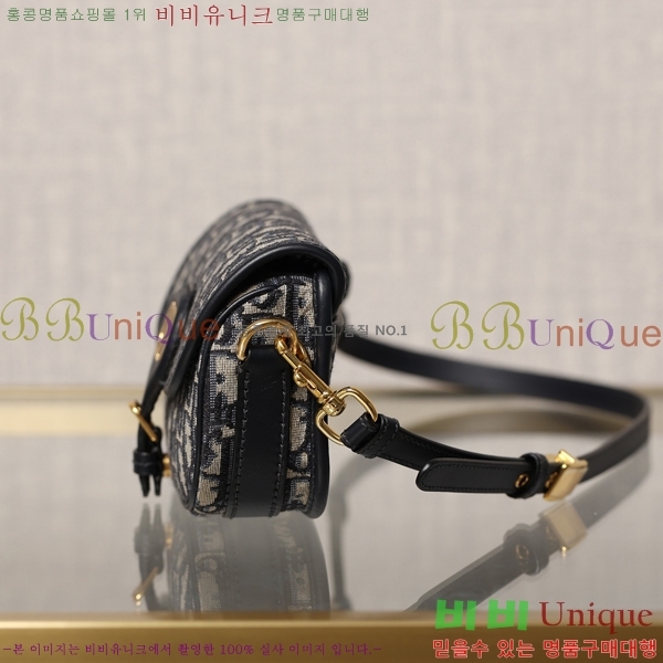 #��� �ٺ� �̽�Ʈ-����Ʈ�� M57700-3