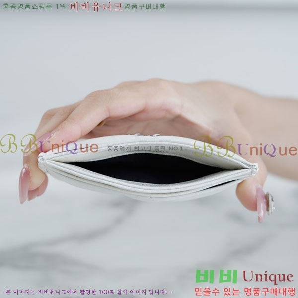 #���� ī�� Ȧ�� A80550-700