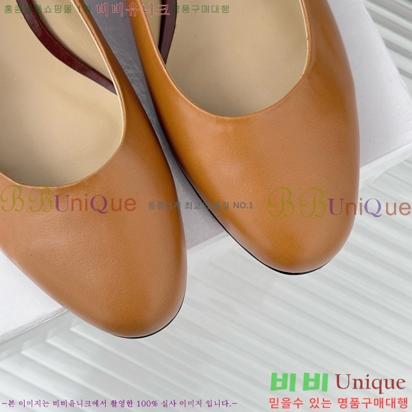 �̿�̿� �޸����� ������ 32MU243435-3