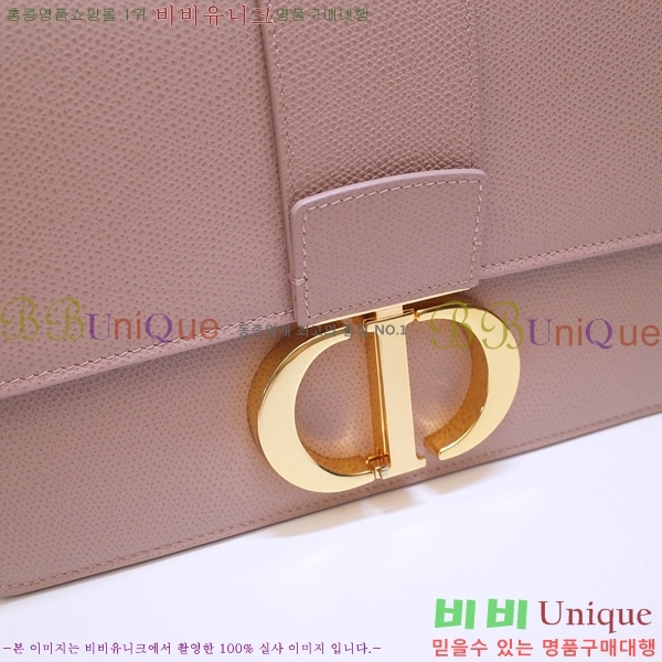 #��� 30 �����ι� M9203-208