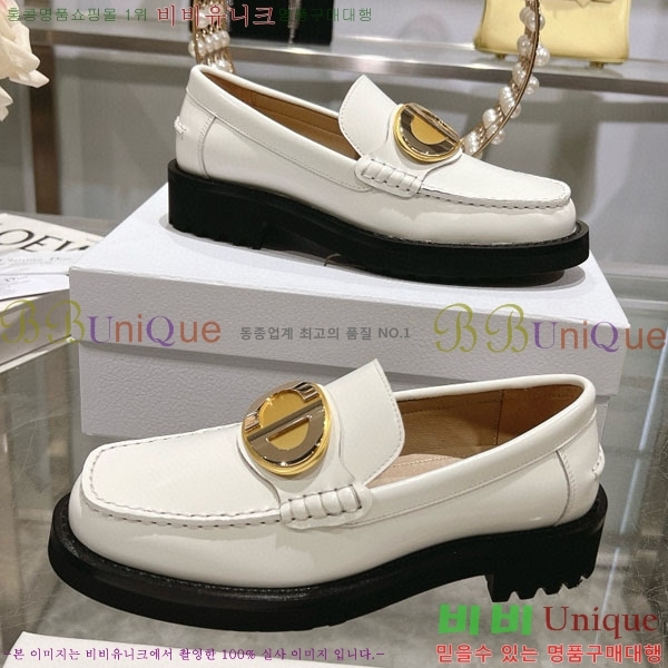 ���� ��� ���� 33D748813-2