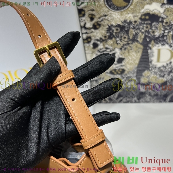 #��� CEST ������Ʈ ��ù� M2271-301