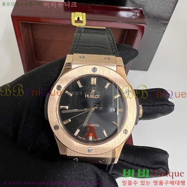 ST ���� ������ Hublot Ŭ���� ǻ�� 44mm HF8971-2