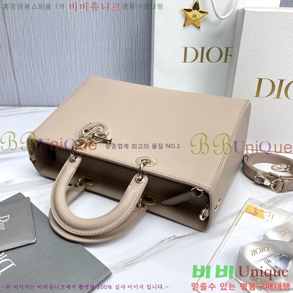 #��� ���̵� ����̾� �ڵ�� ���� M1152-104