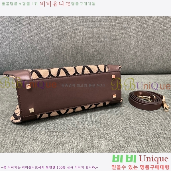 #�߷�Ƽ�� ���̷ΰ� �ñ״�ó Ʈ�� ���ڳ�׶��� �ڵ�� V481514-102