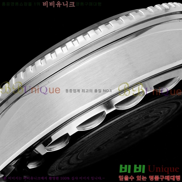 ���ް� �������� �÷��ֿ��� ��Ʈ�� �� OM5361214-2