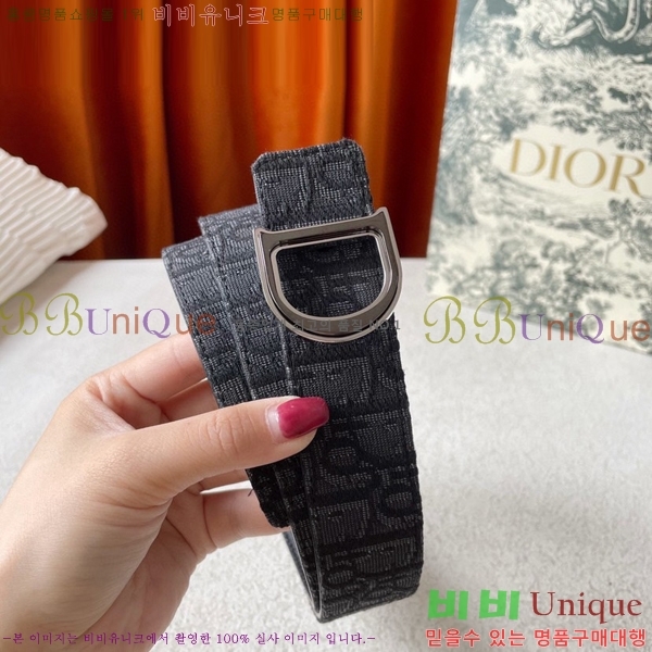 #���� ��� ĳ�־� ��Ʈ 15D2482622-4 �� 3.5mm