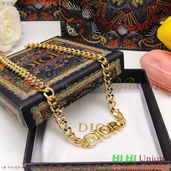 ��� ����� DO74718