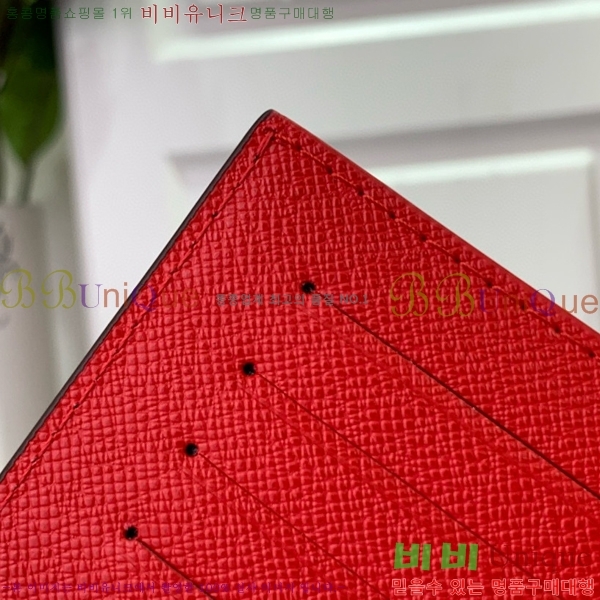 #���̺��� �н���Ʈ Ŀ�� �������� M12237-300