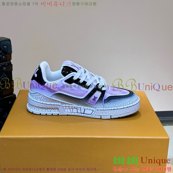 ���̺��� Ʈ���̳� ����Ŀ�� 55L4541744-1