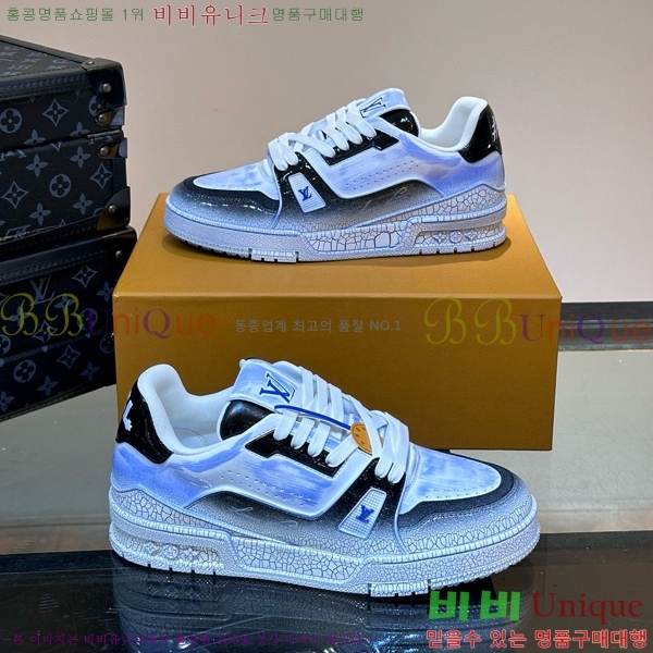 ���̺��� Ʈ���̳� ����Ŀ�� 55L4541744-4