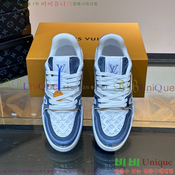 ���̺��� Ʈ���̳� ����Ŀ�� 55L4541745-3