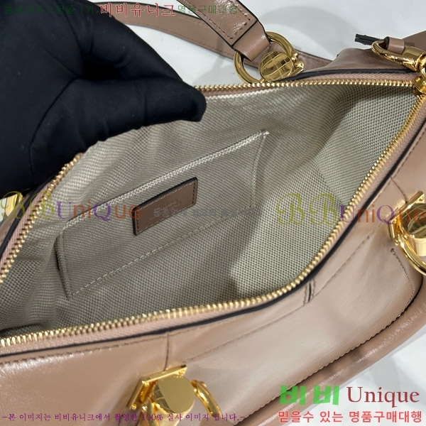 #���ο� �Ķ�Ƽ�� W0324-101