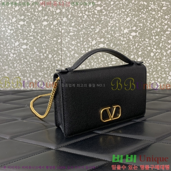 #�߷�Ƽ�� ����ٴ� V�ΰ� ü�ι� 40VA0682518-3