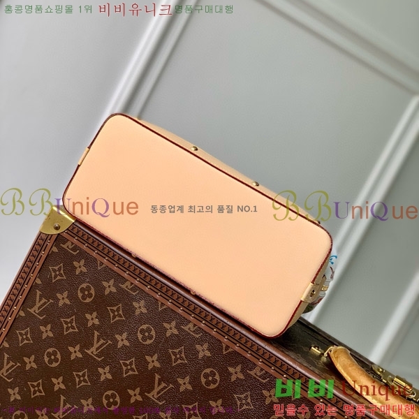 #���̺��� x ����ī�� ��ī�� �ݶ��ڽ���ƽ �Ŀ�ġ GM M13743-101