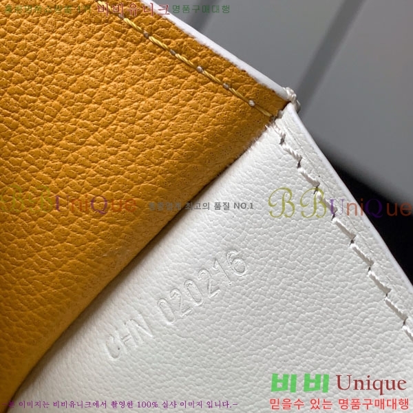 #���ߵ� �� �ǿ��� ī�� ���� GY958711-7