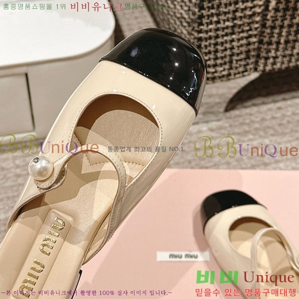 ���� �̿�̿� �޸����� ���� 31MU236605-2