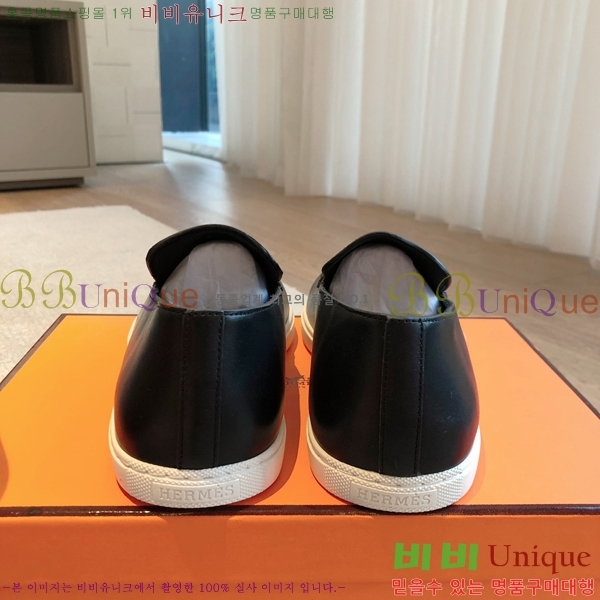 �����޽� Julian ������ �������� 38H253157-5
