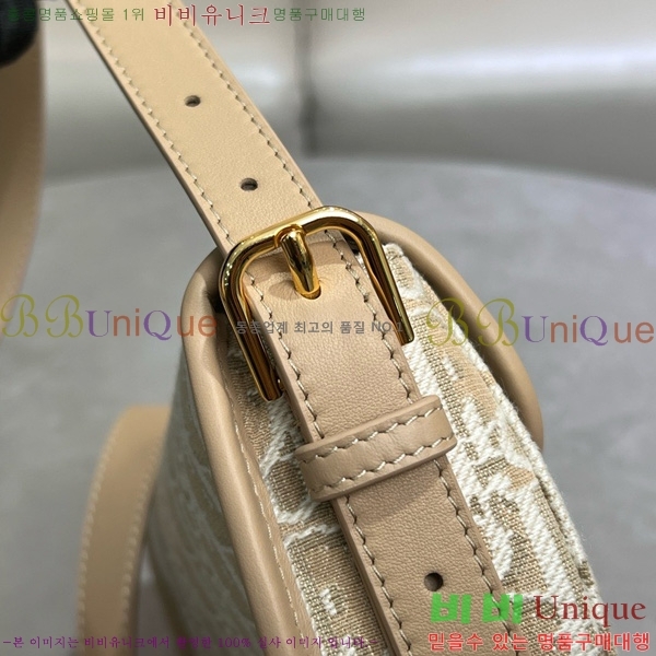 #��� �ٺ� �̽�Ʈ-����Ʈ�� M9335-101