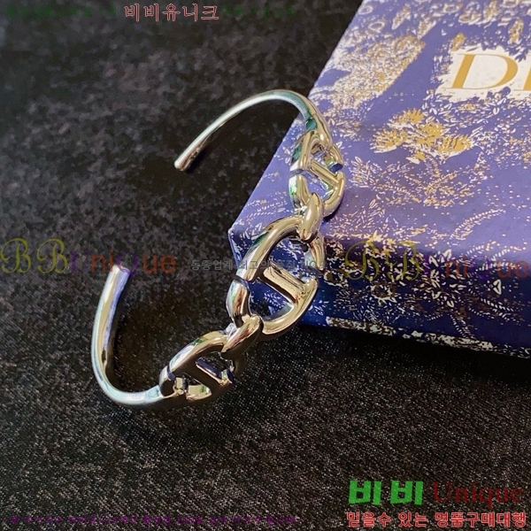 ��� ���� D4O0111344-3