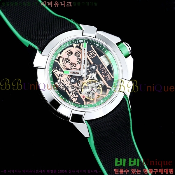 ȣ���� �ݶ󺸷��̼� ������ �� ���۴� Epic X CR7-3