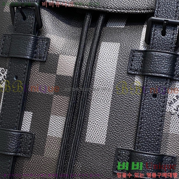 #���̺��� ũ�������� MM ���� M14952-101