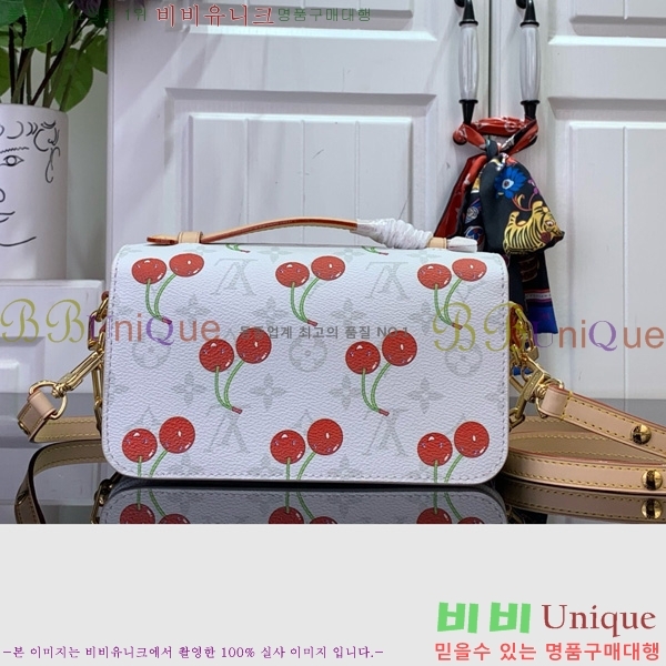 #���̺��� x ����ī�� ����Ʈ ��Ƽ�� �̽�Ʈ ����Ʈ M14231-101