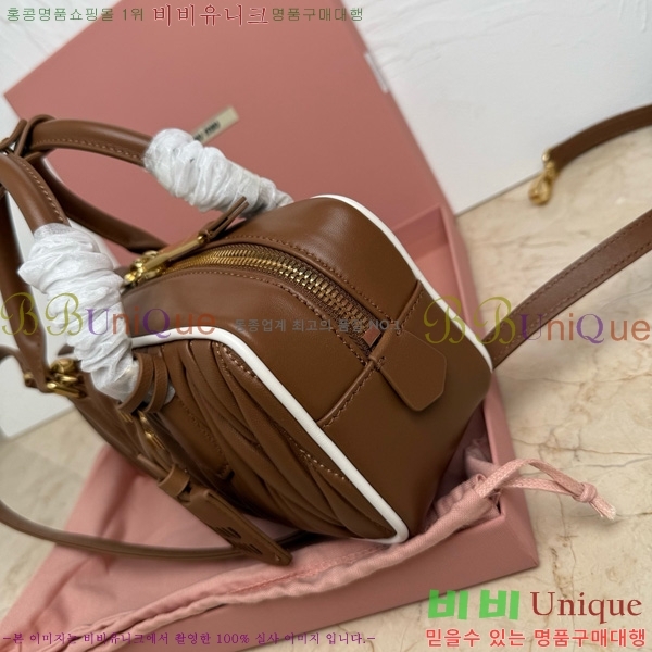 #�̿�̿� �Ƹ�ī�� ���׶�� 5BB142-402