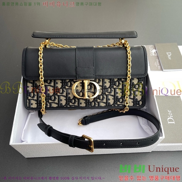 #��� 30 Montaigne ž �ڵ�� M9601-101