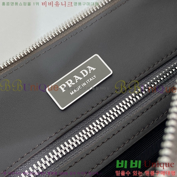 #����� �ﰢ �ΰ� ���� ũ�ν��� 2VH182-104