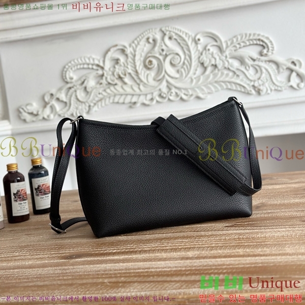 #�����޽� Berlingot 23 PM HE27855141-303