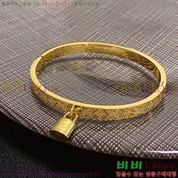 ���̺��� ���� LV7112032-7